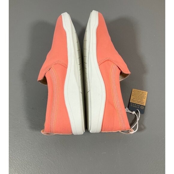 Vionic Beach Marshall Women's Canvas Slip-On Sneakers with Arch Support, Size 8M - Picture 9 of 14